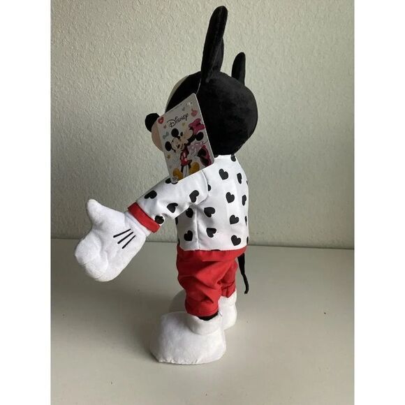 Disney Valentine's Mickey Mouse in Heart Outfit Greeter Porch Entrance NEW - Picture 9 of 14